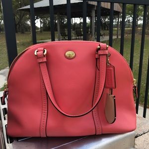 Coach Coral Handbag with detachable should…